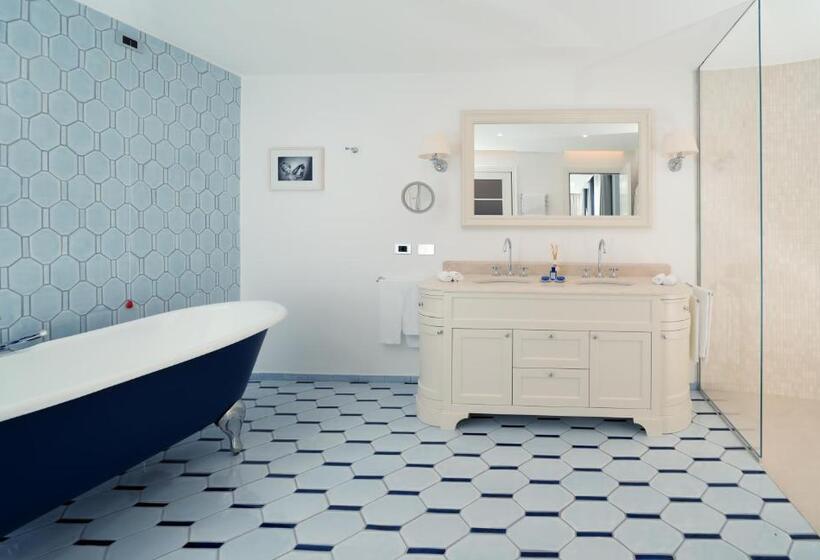 Люкс Deluxe Вид на Море, Borgo Santandrea