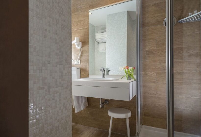 اتاق استاندارد, Boutique Hotel Re Enzo