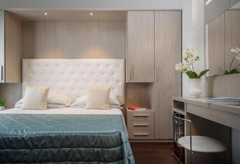 اتاق استاندارد با بالکن, Boutique Hotel Re Enzo