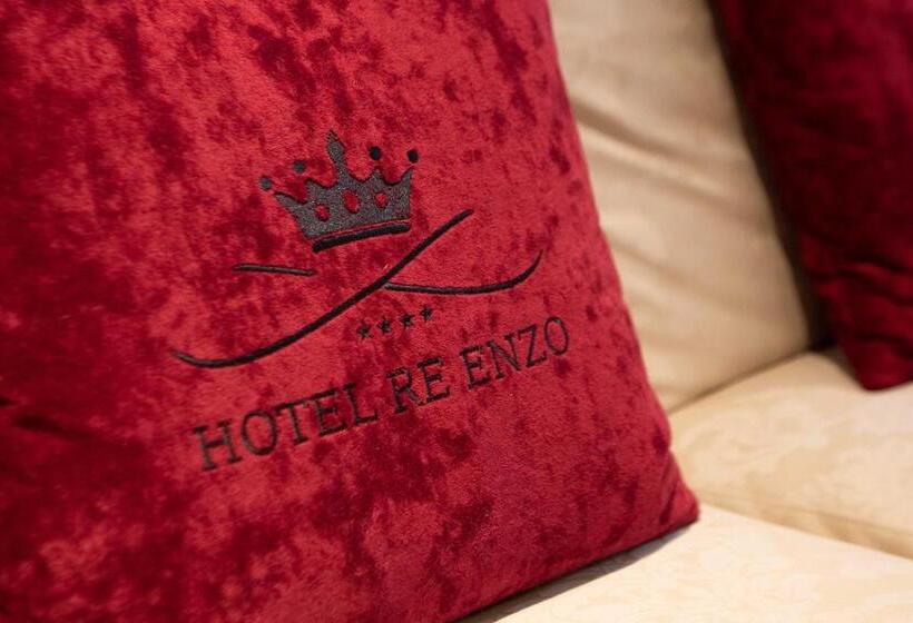 اتاق استاندارد چهار تخته, Boutique Hotel Re Enzo