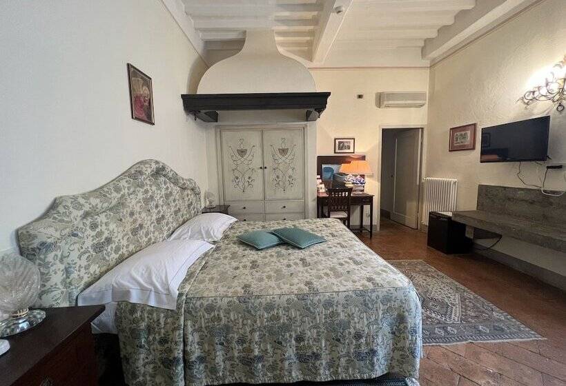 سوییت جونیور, San Michele
