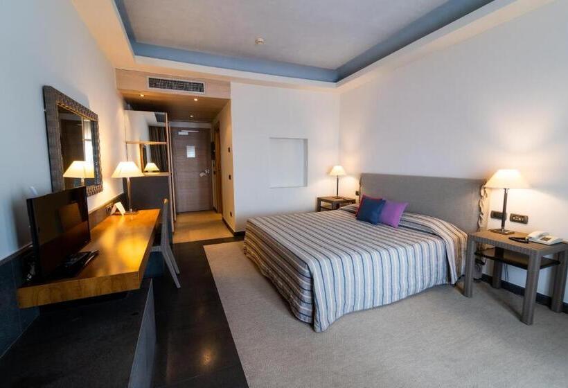 Номер Deluxe Вид на Море, Santa Tecla Palace