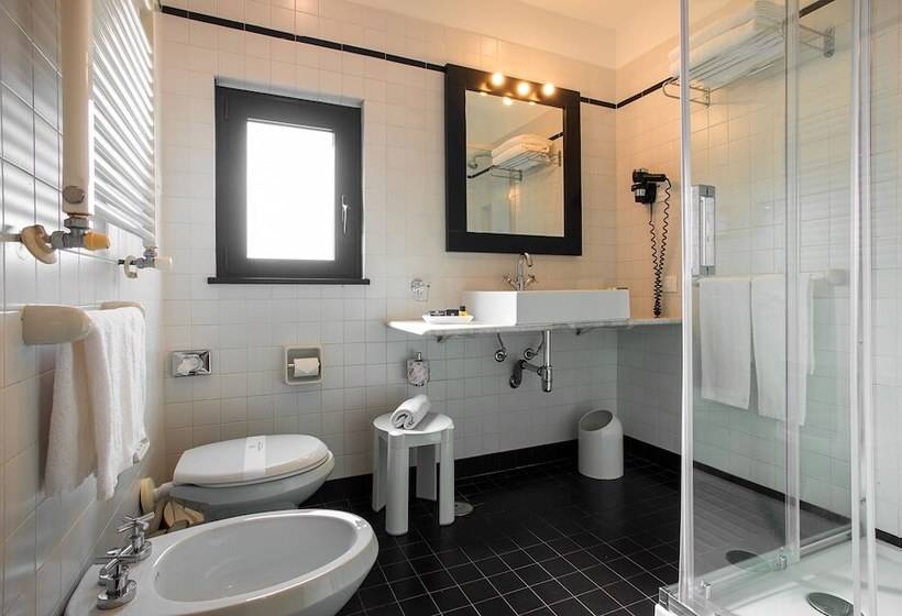 家庭间, Sardegna Hotel   Suites & Restaurant