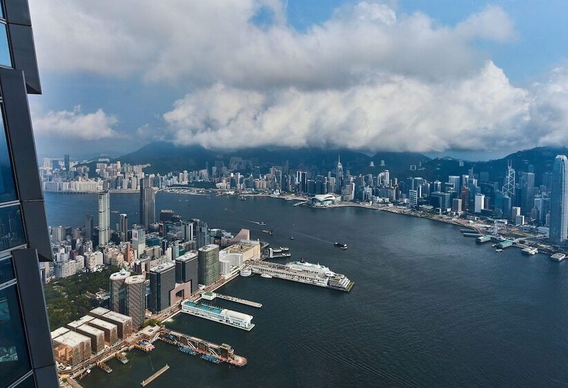 اتاق لوکس, The Ritz Carlton Hong Kong