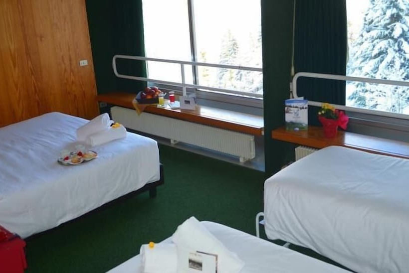 4인용 스탠다드 룸, Club Hotel Solaria