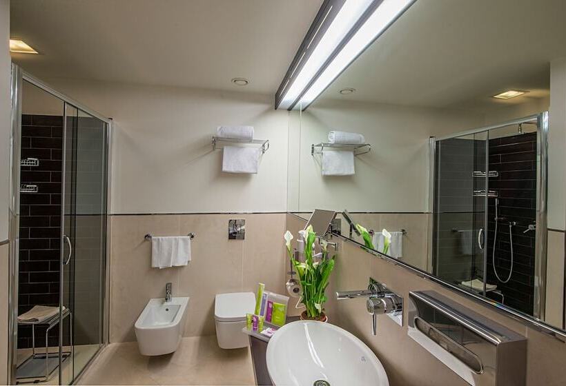 اتاق استاندارد, As Hotel Limbiate Fiera