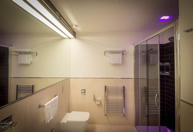 سوییت, As Hotel Limbiate Fiera
