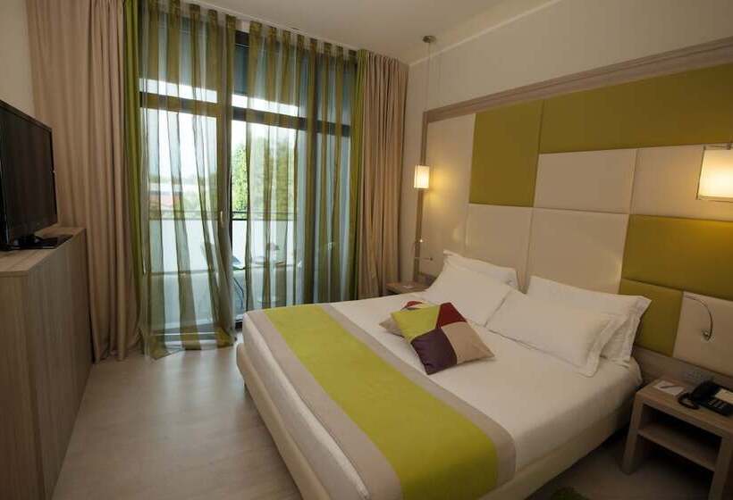 سوییت, As Hotel Limbiate Fiera