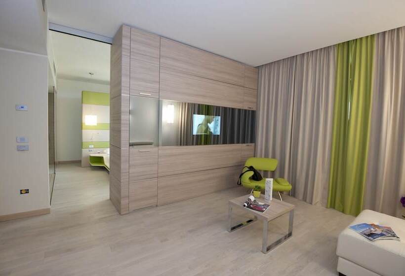 سوییت, As Hotel Limbiate Fiera