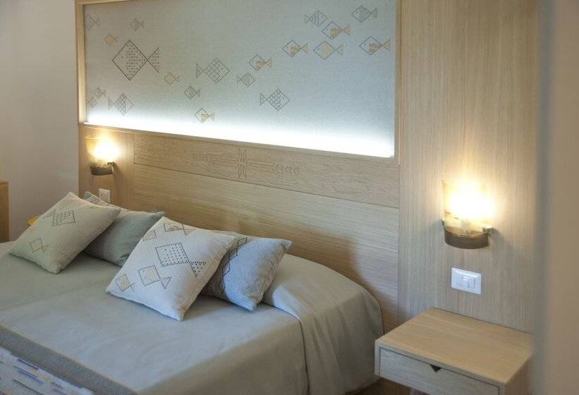اتاق استاندارد سه نفره, Costa Dorada