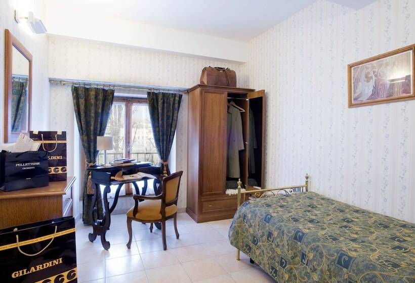 Comfort Triple Room, Silla