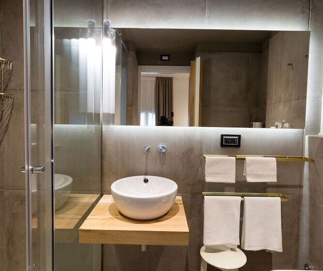 Premium Room, Silla