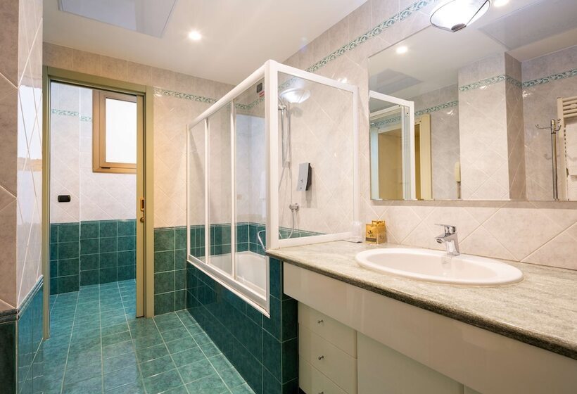 اتاق خانوادگی, Best Western Air Hotel Linate