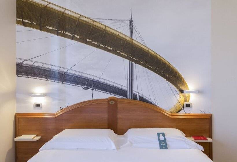 اتاق استاندارد, B&b Hotel Pescara