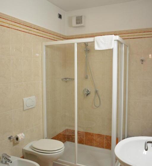آپارتمان 1 خوابه با بالکن, Grand Hotel Liberty