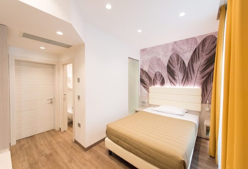 اتاق راحتی, Grand Hotel Liberty