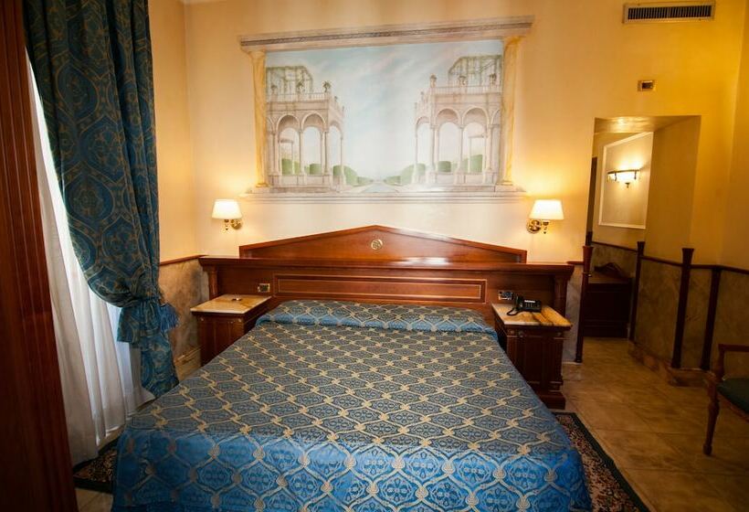 اتاق لوکس, Palladium Palace