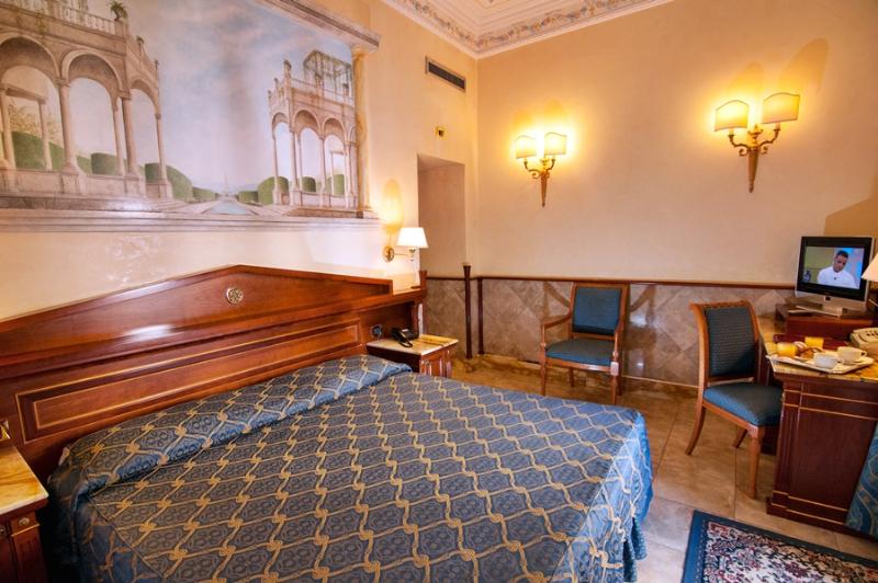 اتاق لوکس, Palladium Palace