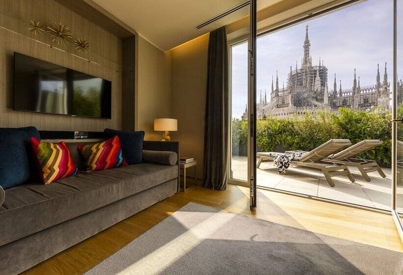 1 Bedroom Penthouse Apartment, Rosa Grand Milano   Starhotels Collezione