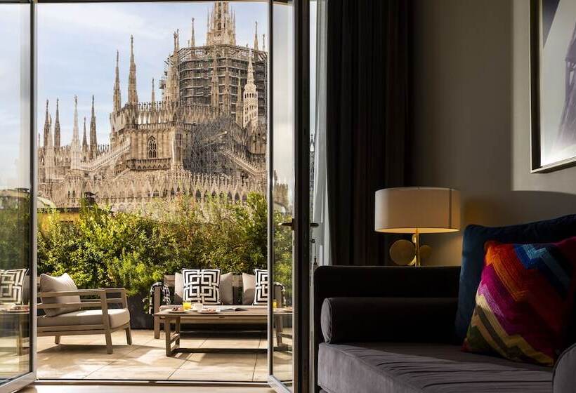 1 Bedroom Penthouse Apartment, Rosa Grand Milano   Starhotels Collezione