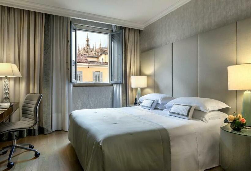 اتاق لوکس با چشم‌انداز, Rosa Grand Milano   Starhotels Collezione