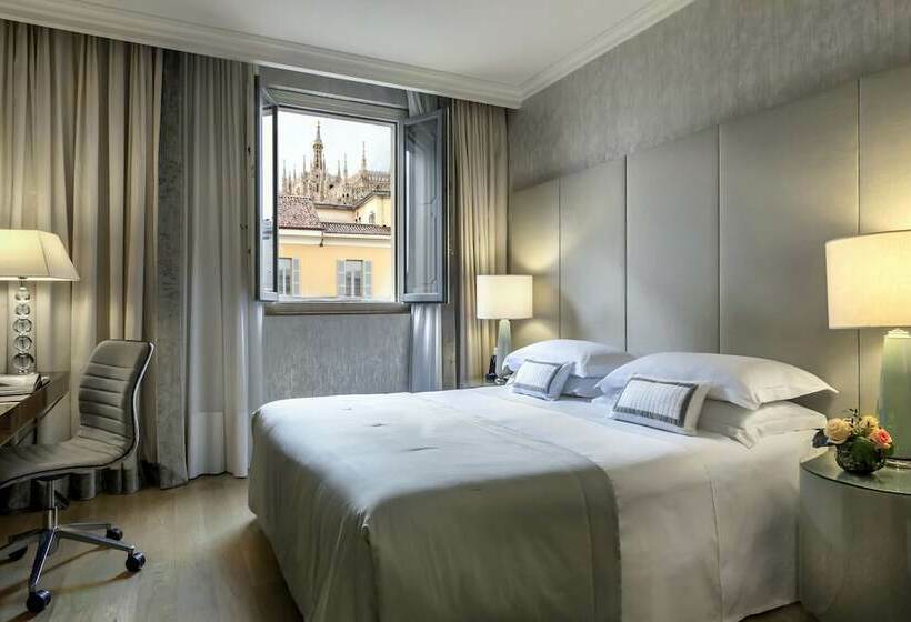 اتاق لوکس با چشم‌انداز, Rosa Grand Milano   Starhotels Collezione