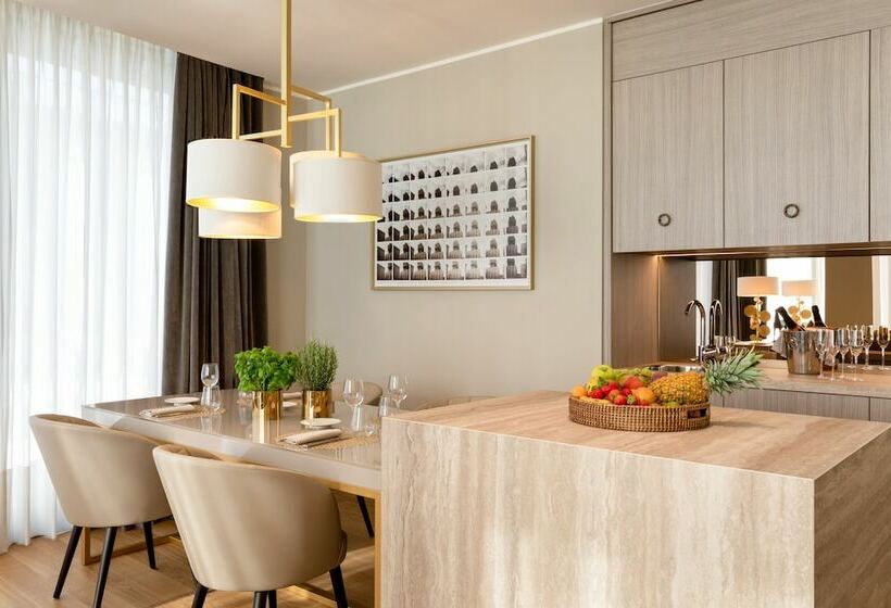 1 Bedroom Penthouse Apartment, Rosa Grand Milano   Starhotels Collezione