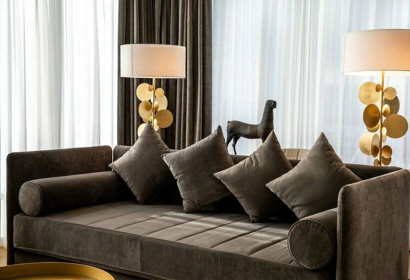 1 Bedroom Penthouse Apartment, Rosa Grand Milano   Starhotels Collezione
