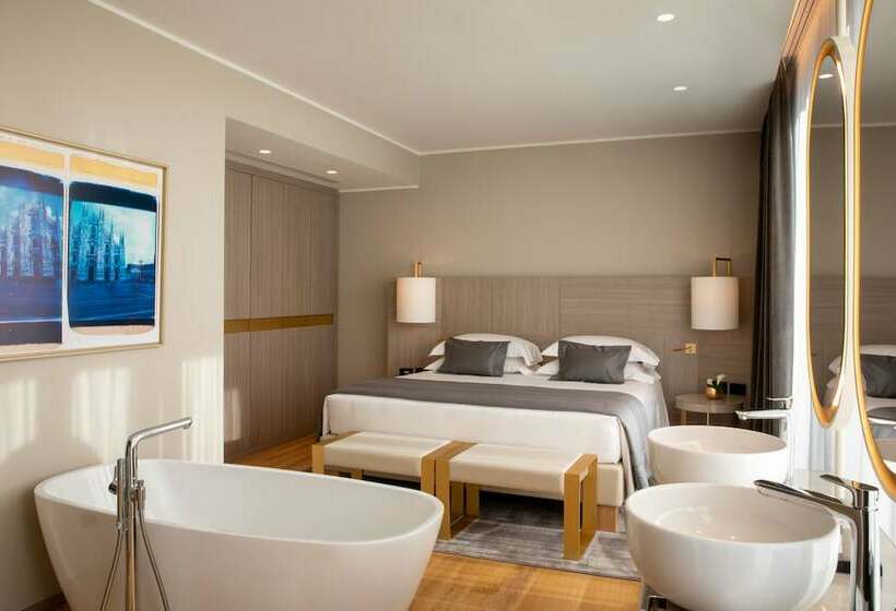 1 Bedroom Penthouse Apartment, Rosa Grand Milano   Starhotels Collezione