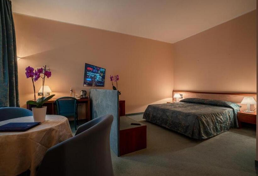 Quarto Triplo Superior, Diana