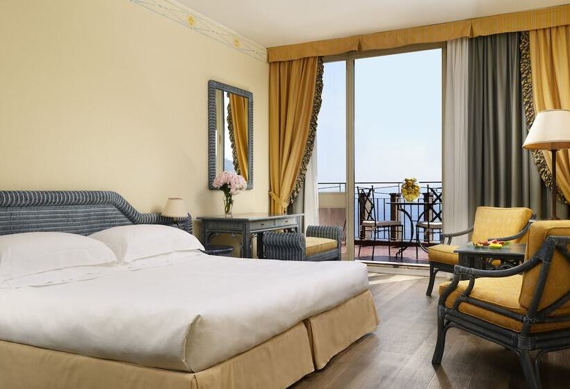 Номер Deluxe Вид на Море, Unahotels Capotaormina