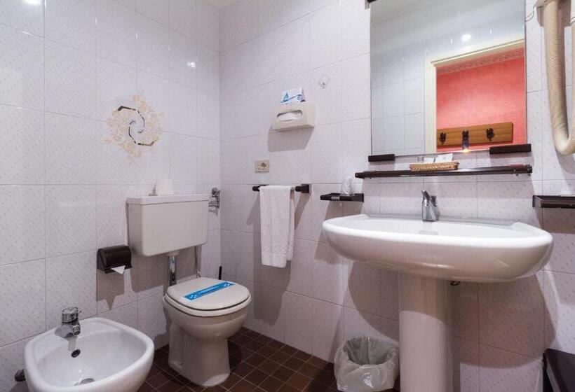 اتاق استاندارد, Park Hotel Villa Salzea