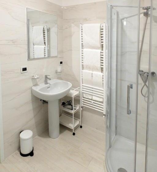 استودیوی استاندارد, Park Hotel Villa Salzea