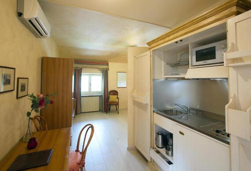 استودیوی استاندارد, Park Hotel Villa Salzea