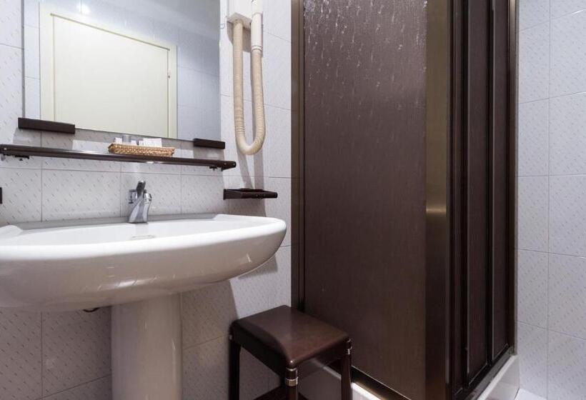 اتاق استاندارد, Park Hotel Villa Salzea