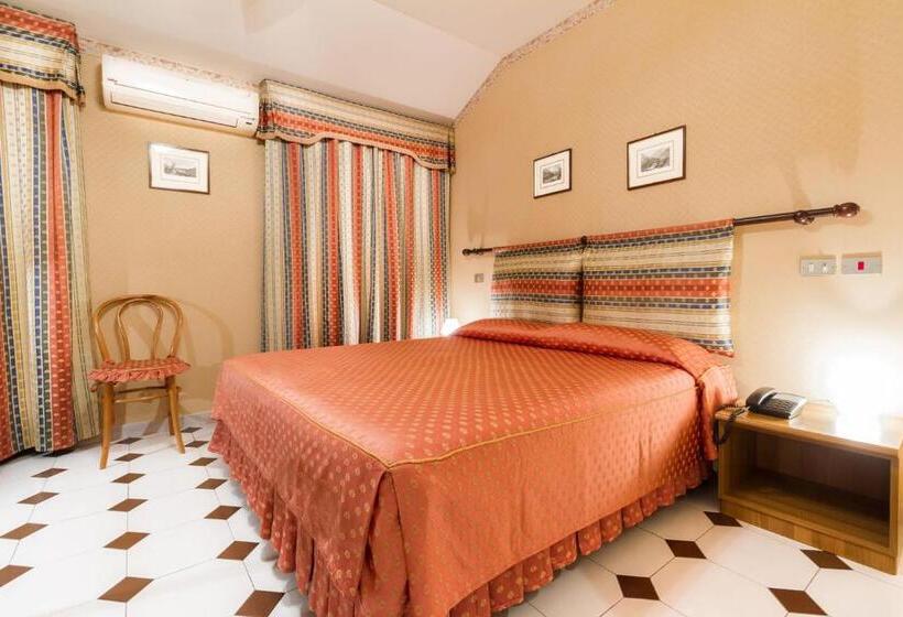 استودیوی استاندارد, Park Hotel Villa Salzea