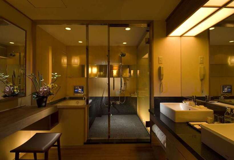 سوییت, Hilton Osaka