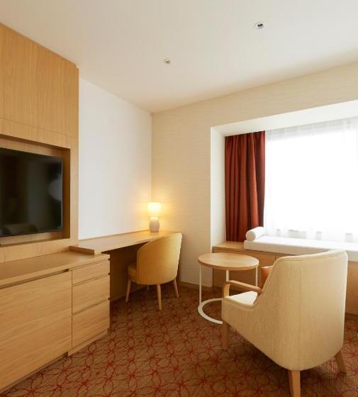 Номер Комфорт, Keio Plaza Hotel Sapporo