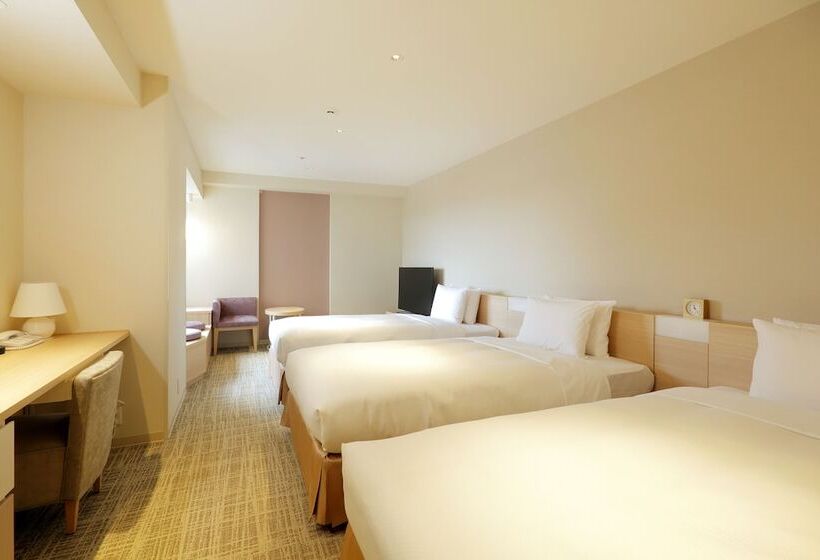 Номер Стандарт Трехместный, Keio Plaza Hotel Sapporo