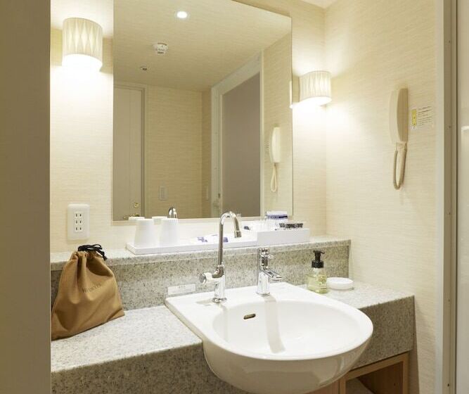 Номер Комфорт, Keio Plaza Hotel Sapporo