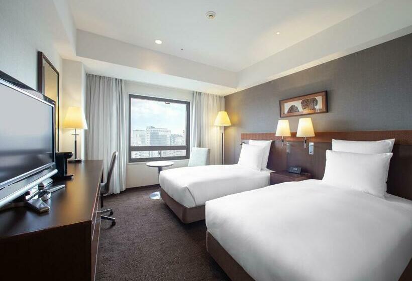 اتاق کلاب, Okinawa Harborview