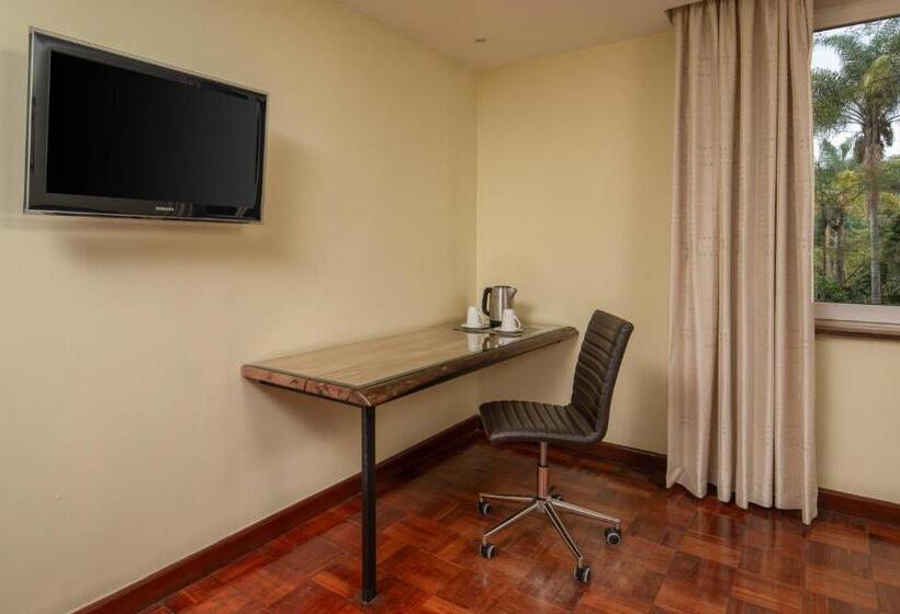 اتاق استاندارد یک نفره, Fairview Hotel Nairobi