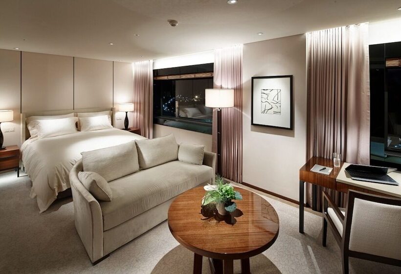 Номер Executive, The Shilla Seoul