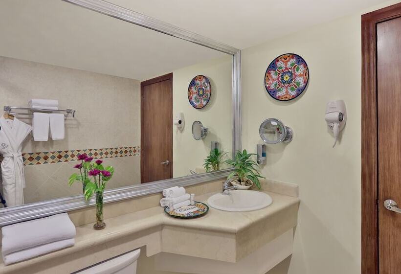 اتاق استاندارد, Adhara Hacienda Cancun