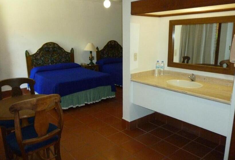 سوییت جونیور, Hacienda