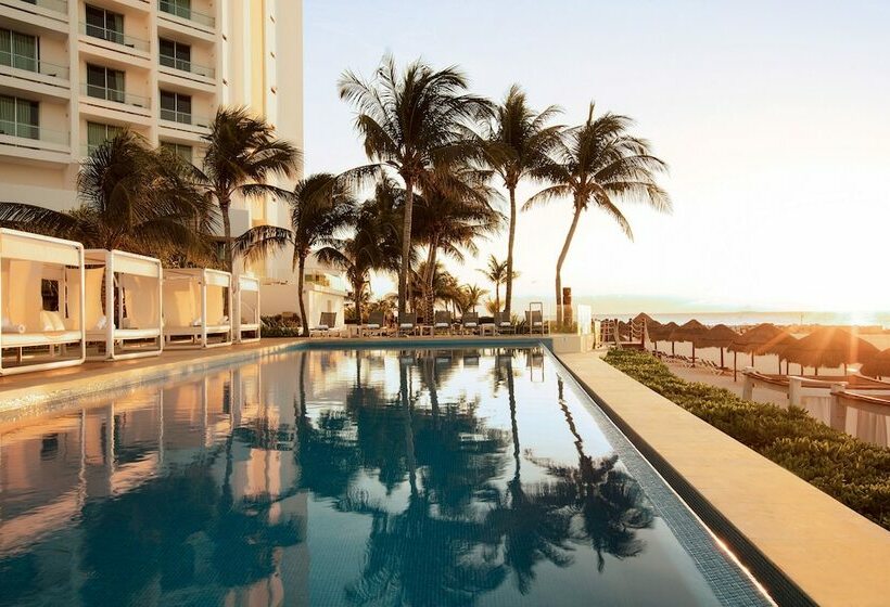 Family Suite, Krystal Grand Cancun - All Inclusive