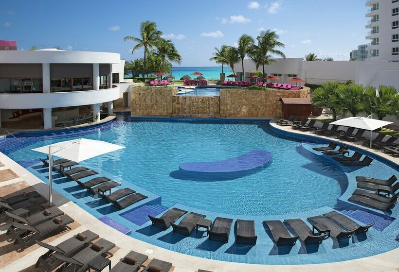 Family Suite, Krystal Grand Cancun - All Inclusive