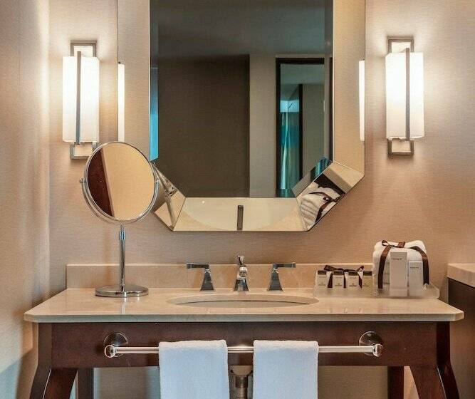 Номер бизнес-класса, Sheraton Mexico City Maria Isabel