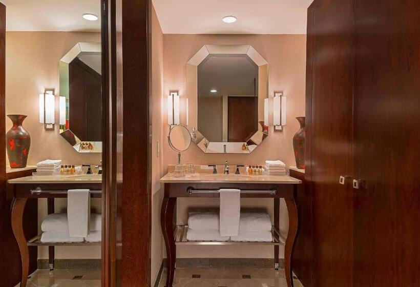 Номер бизнес-класса, Sheraton Mexico City Maria Isabel