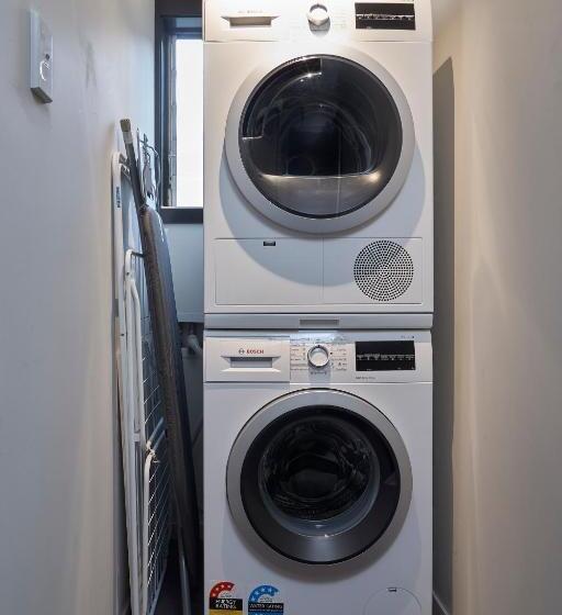 Apartamento 3 Dormitórios, Carlton Mill